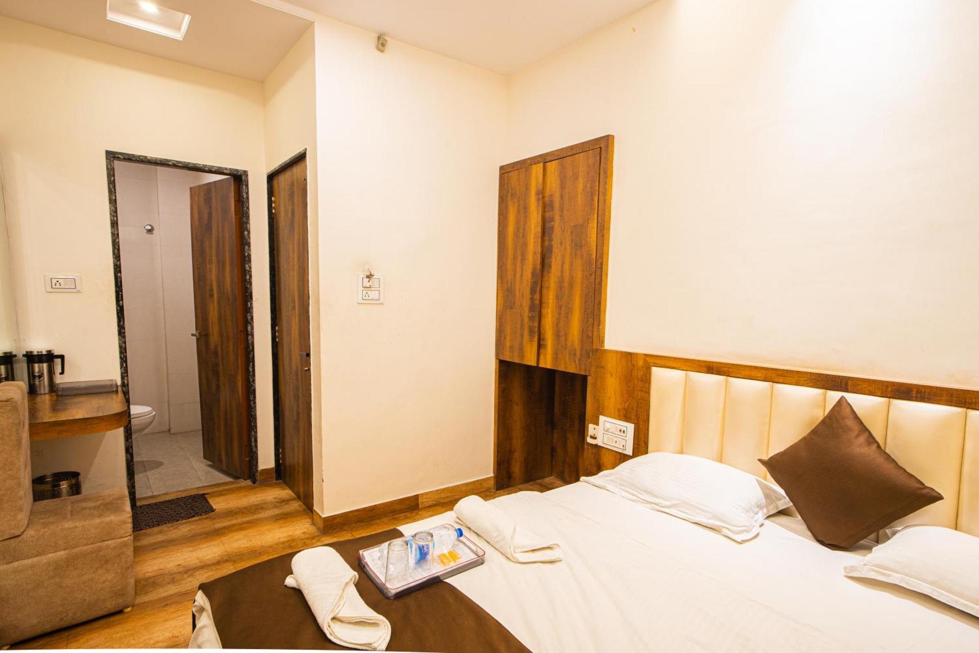 Hotel Khajanchi Kota  Bagian luar foto